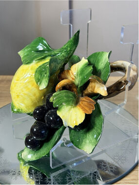 Capodimonte Mid Century Italian Majolica Ceramic Fruit Grapes/lemon 7.5”